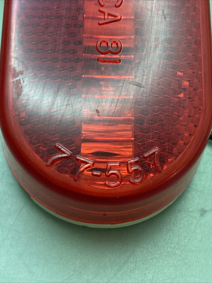 SIGNAL-STAT 77-557 RED OVAL LENS ASSEMBLY SAE PCA 81 94108