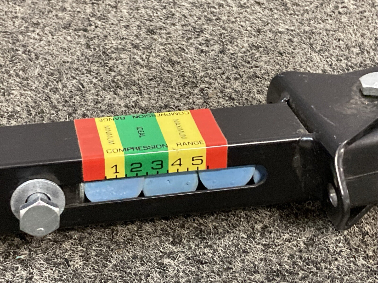 NEW OUTBOARD ENGINE TRAILER BRACE