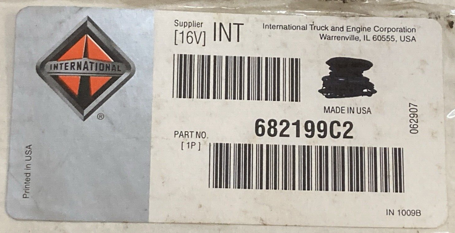 NEW GENUINE INTERNATIONAL 682199C2 GASKET INTAKE MANIFOLD