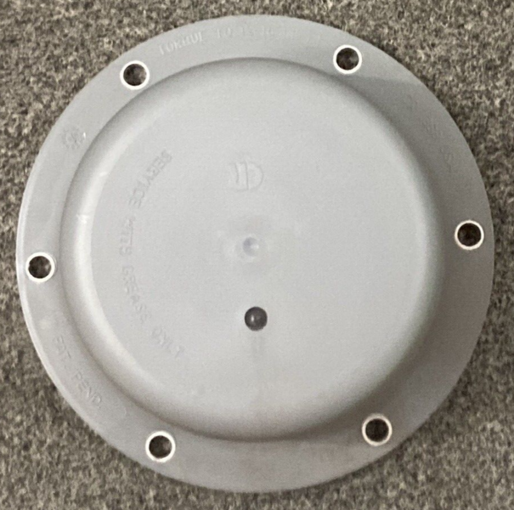 NEW CR 1399 Tamper-Proof Scotseal Hub Cap W/ HARDWARE