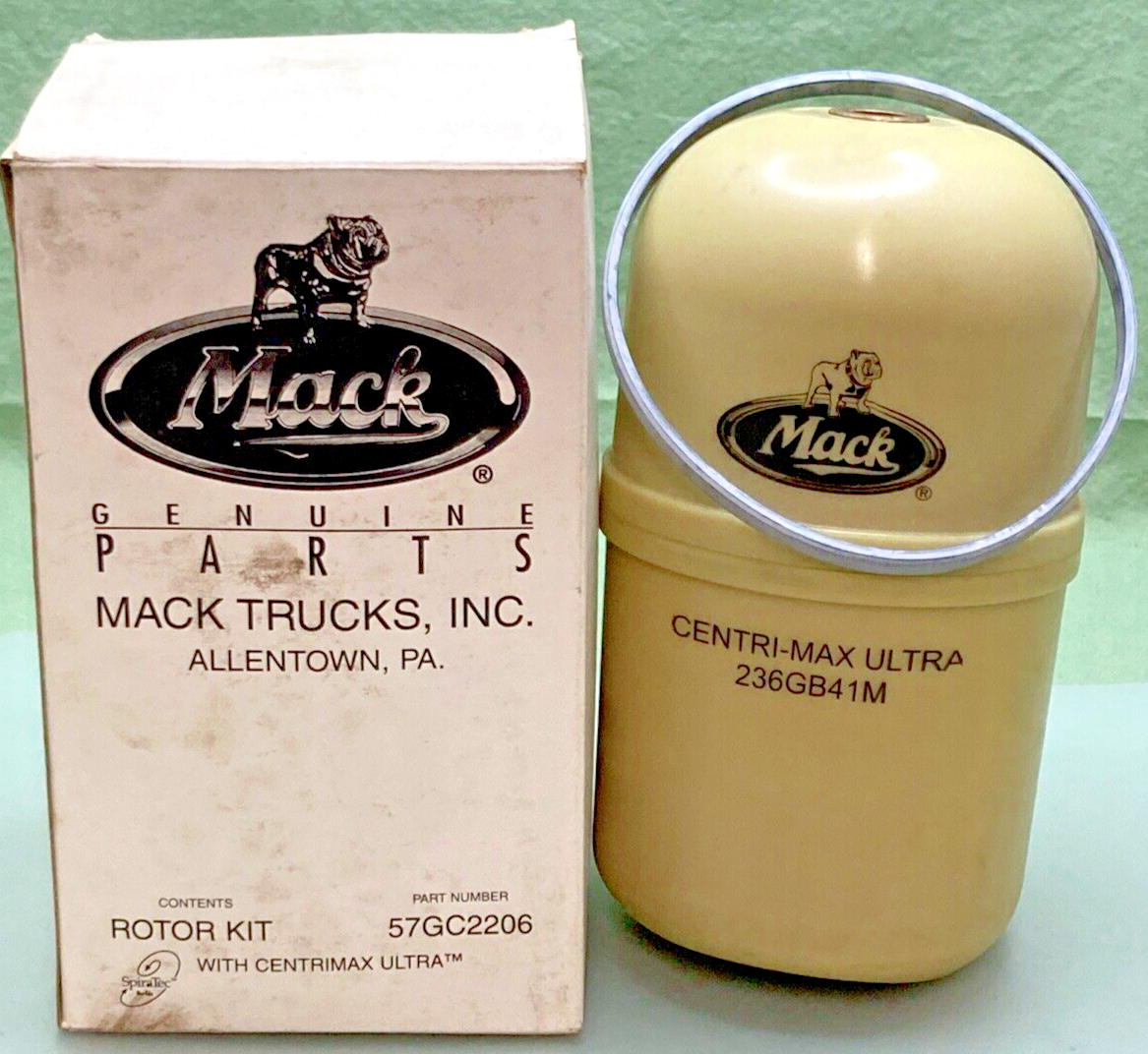 NEW GENUNE MACK 57GC2206 LUBE FILTER CENTRIFUGE ROTOR KIT W/ GASKET