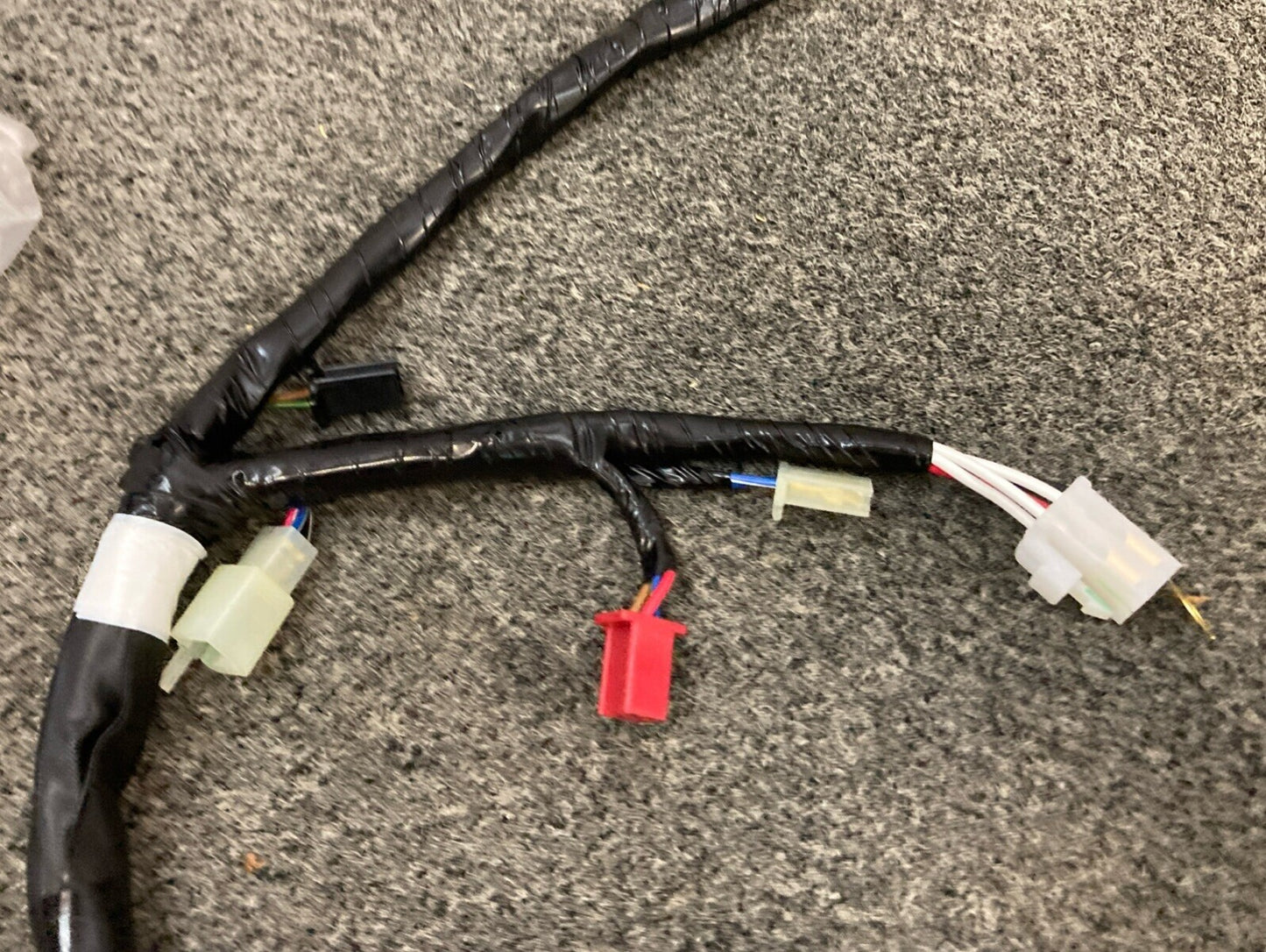 NEW GENUINE YAMAHA 5FY-82590-20 Wire Harness Assembly