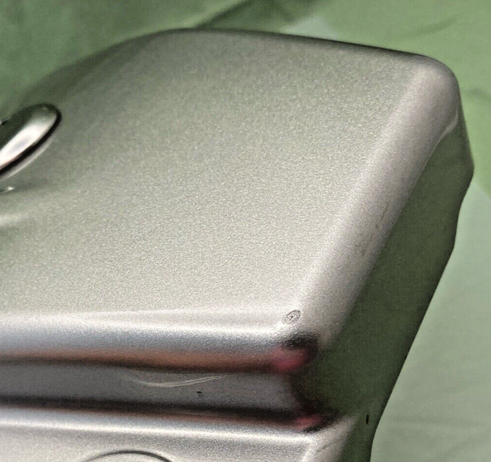 NEW GENUINE YAMAHA 4TR-21711-10 COVER SIDE 1 SUPERSEDES 4TR-21711-00-00