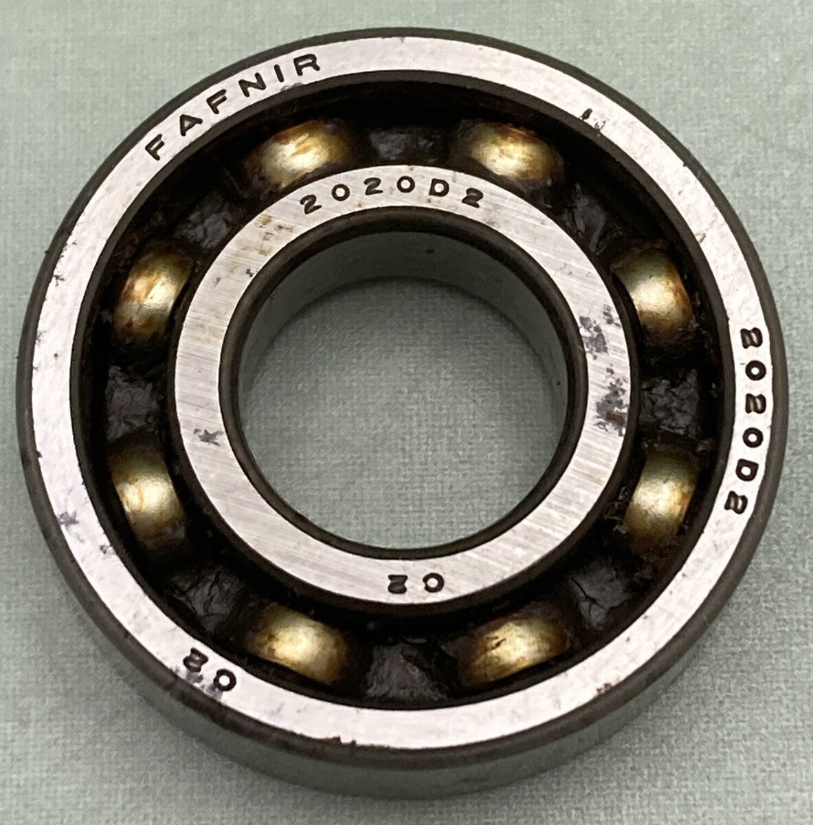 NEW OMC 580258 BALL BEARING ASSEMBLY