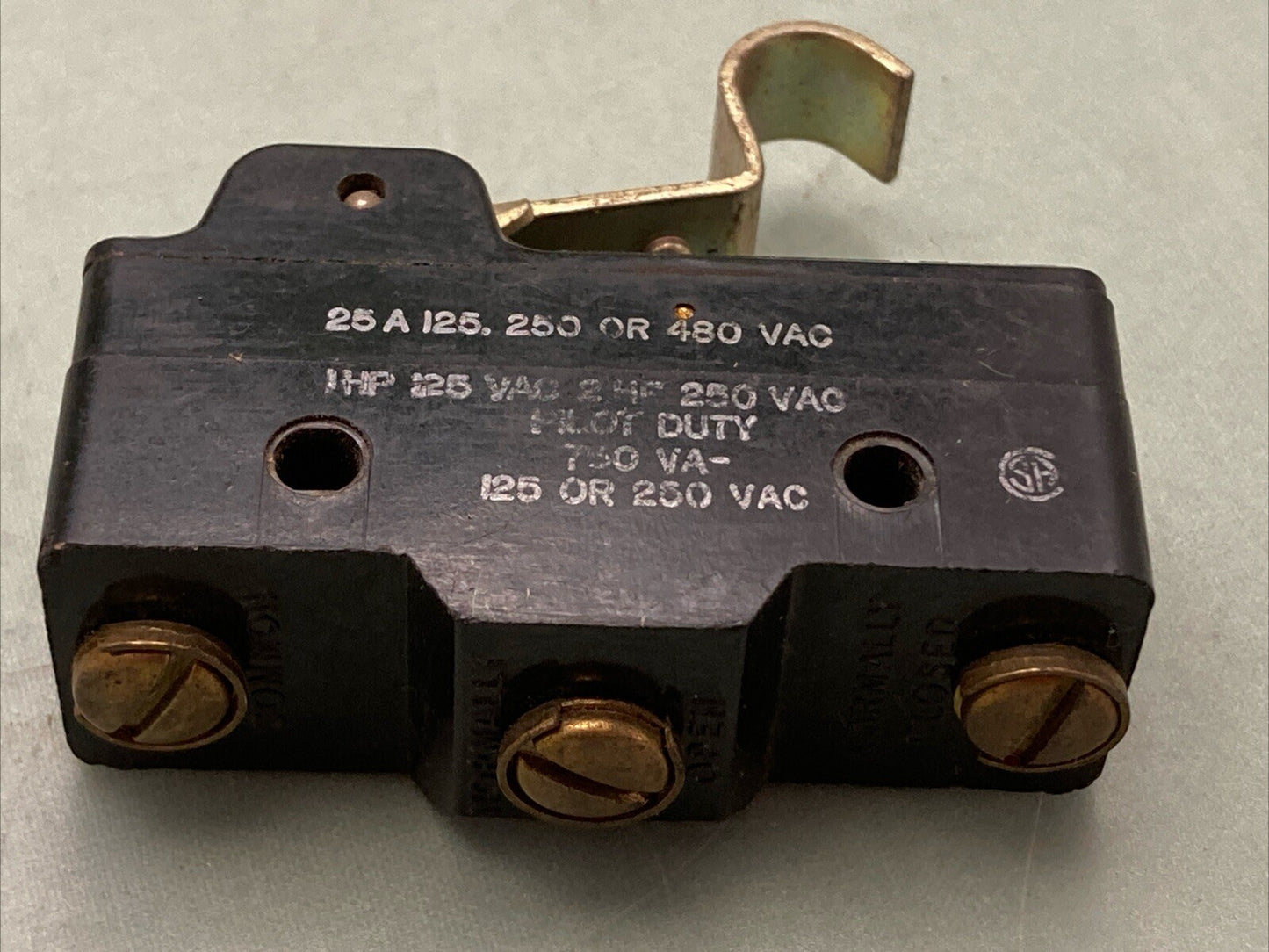 NEW REPLACES HONEYWELL BE-2RV5-A2 MICRO SWITCH