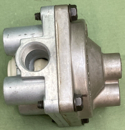 NEW SEALCO 110191 Spring Brake Control Valve
