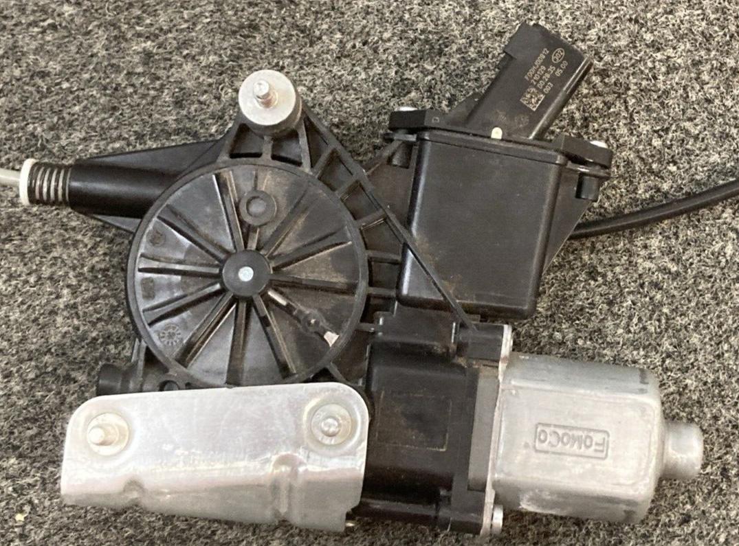 NEW GENUINE FORD MOTORCRAFT WLRA-299 POWER WINDOW REGULATOR LEFT