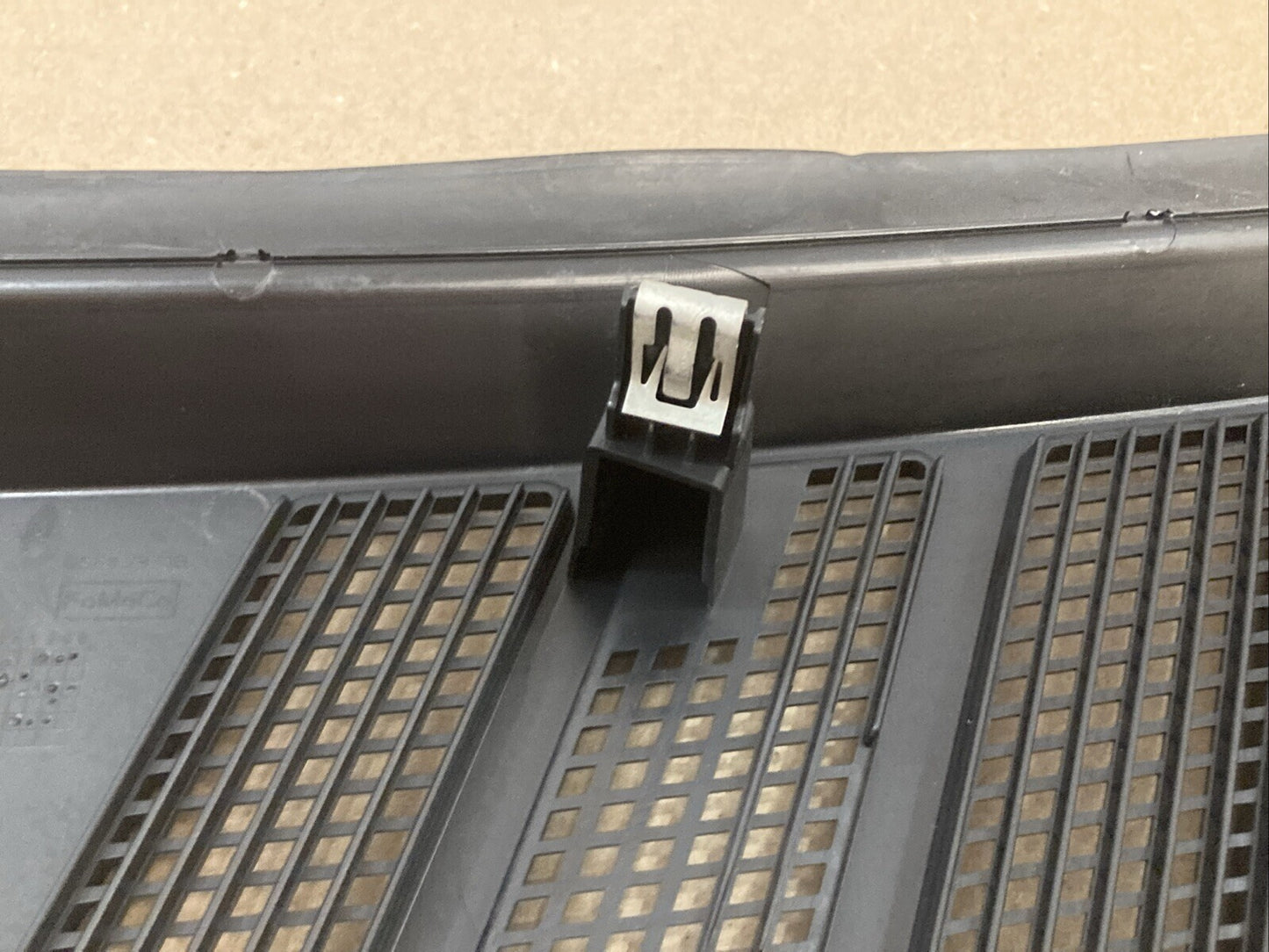 NEW GENUINE FORD FL3Z-15022A68-C Cowl Grille RIGHT FRONT FITS F-150