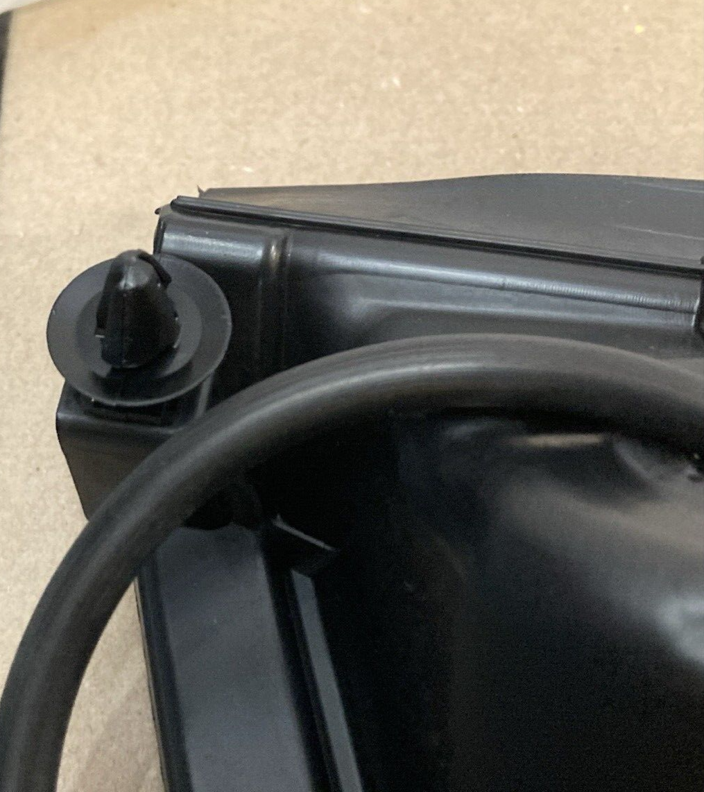 NEW GENUINE FORD FL3Z-15022A68-C Cowl Grille RIGHT FRONT FITS F-150