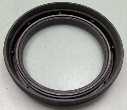 NEW CHICAGO RAWHIDE 47695 Drive Axle Wheel Oil Seal 38,000 - 46,000#