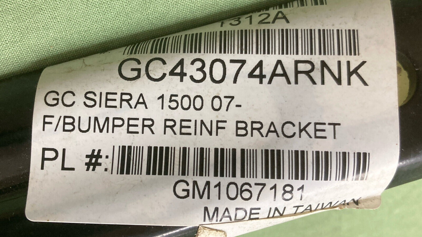 NEW REPLACES GM 1067181 BUMPER REINFORCEMENT BRACKET FRONT LOWER INNER RIGHT