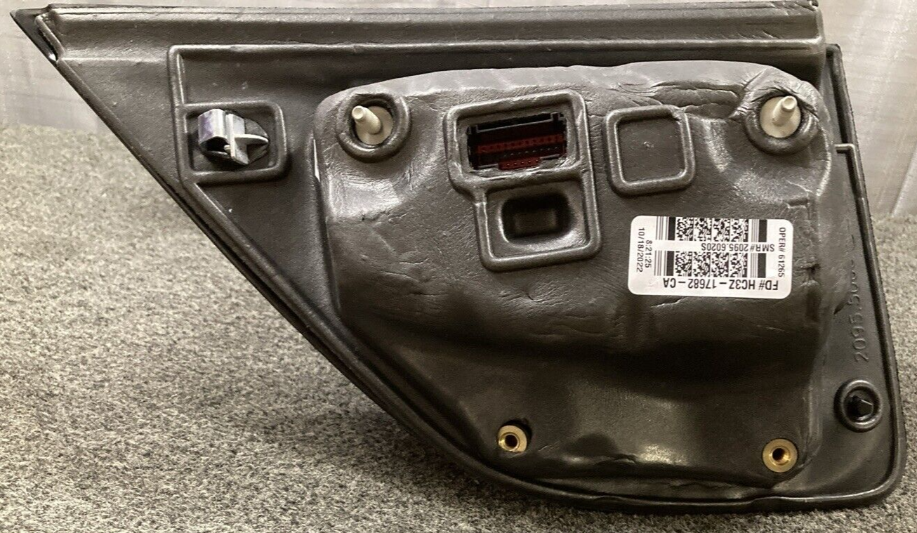 NEW GENUINE FORD HC3Z-17682-CA MIRROR ASSEMBLY RIGHT MANUAL TELESCOPING TOWING