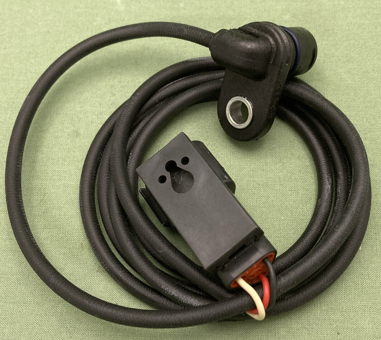 NEW JIMS 74437-96B ELECTRONIC SPEEDOMETER SENSOR DS-243612 95-PRESENT FXST