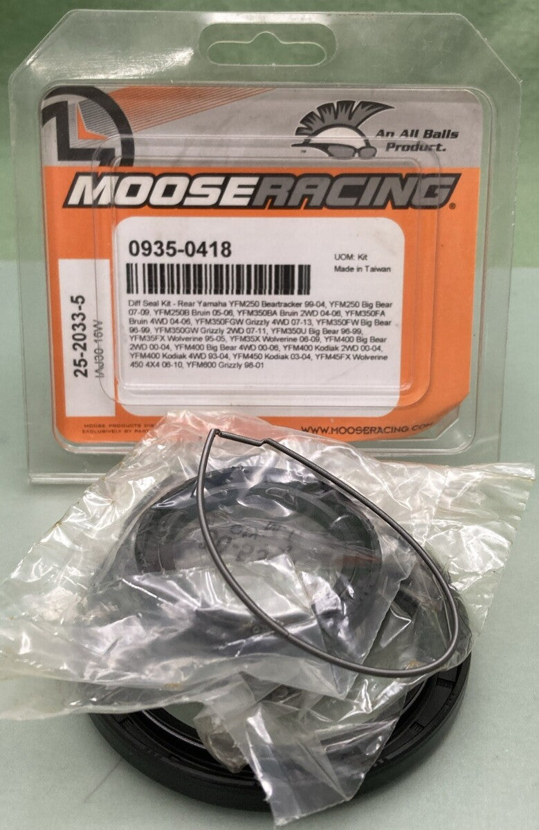 NEW GENUINE MOOSE RACING 0935-0418 REAR DIFFERENTIAL SEAL KIT