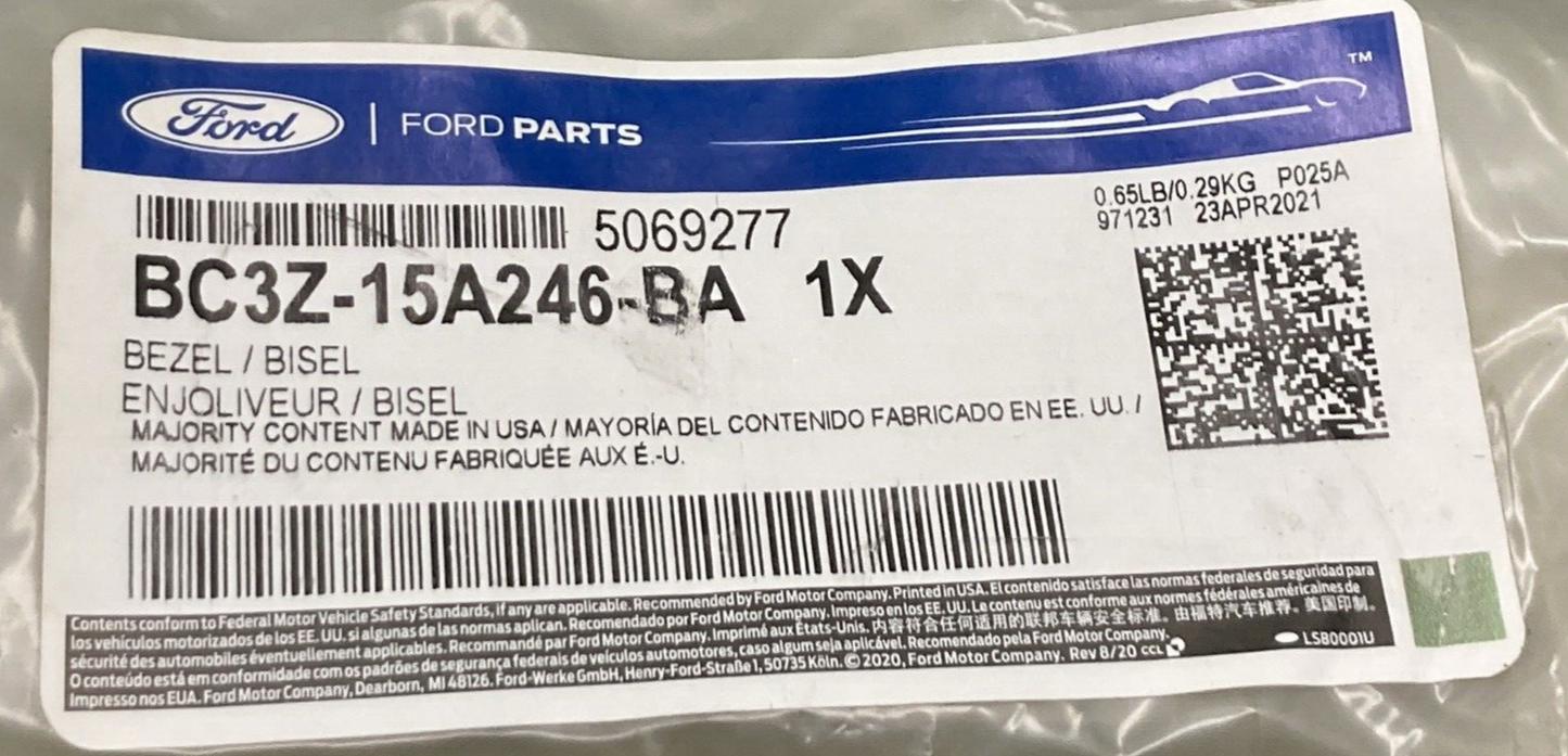 NEW GENUINE FORD BC3Z-15A246-BA Bumper Bezel Right Front
