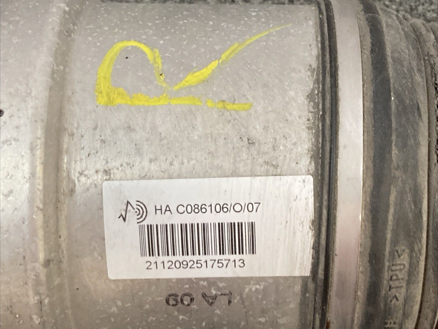 MERCEDES C086106 AIRMATIC AIR SHOCK ABSORBER STRUT REAR RIGHT