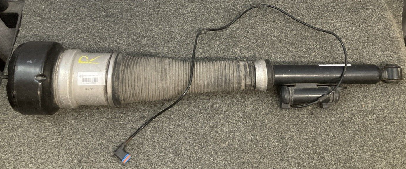 MERCEDES C086106 AIRMATIC AIR SHOCK ABSORBER STRUT REAR RIGHT