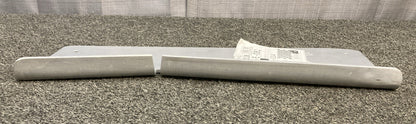 NEW GENUINE FEIGHTLINER 22-33711-004 Plate End - Fuel Tank, Step