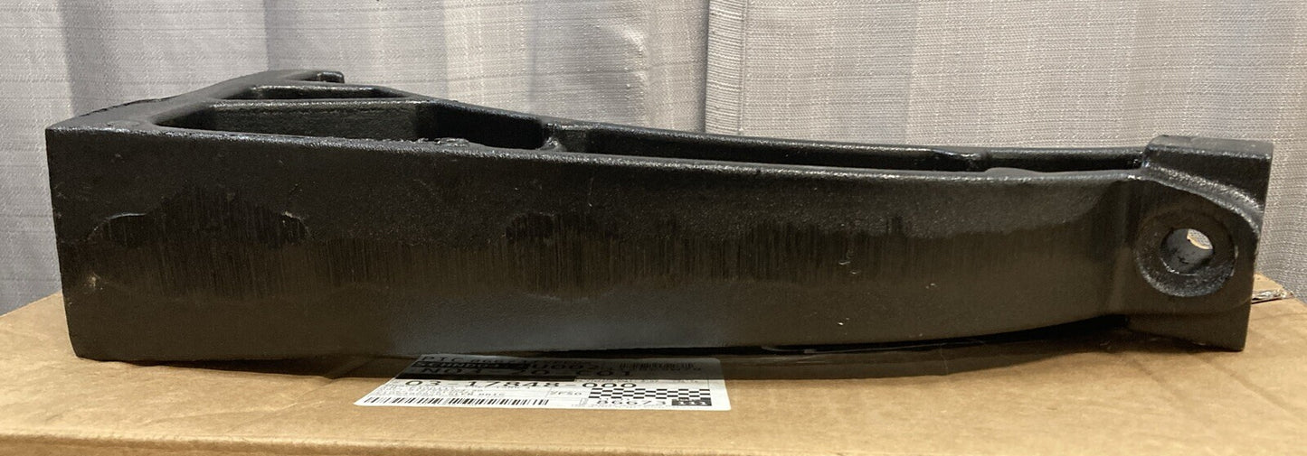 NEW GENUINE FEIGHTLINER 03-17848-000 BRACKET, 23", FUEL TANK B
