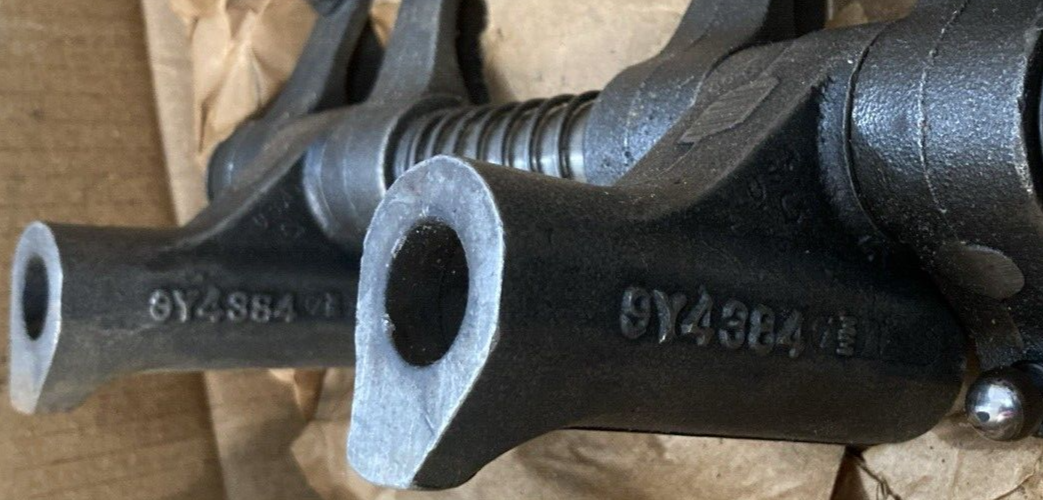 CATERPILLAR 4N5613 DIESEL ENGINE ROCKER ARM ASSEMBLY