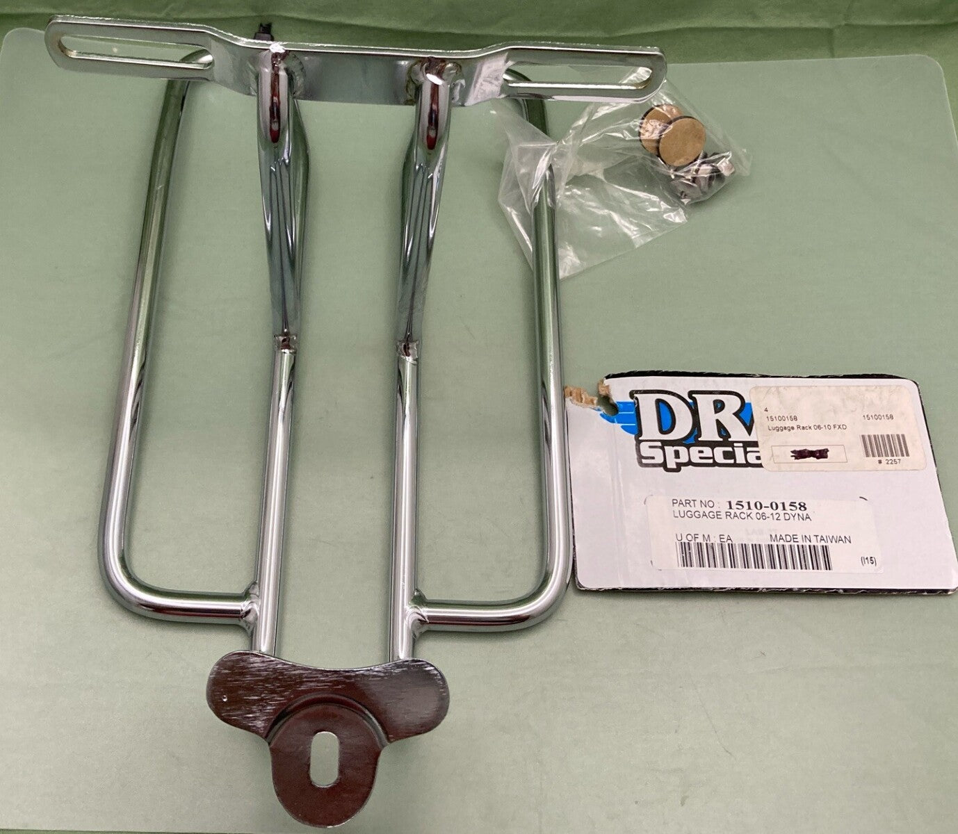 NEW GENUINE DRAG SPECIALTIES 1510-0158 BOBTAIL LUGGAGE RACK 06-12 DYNA