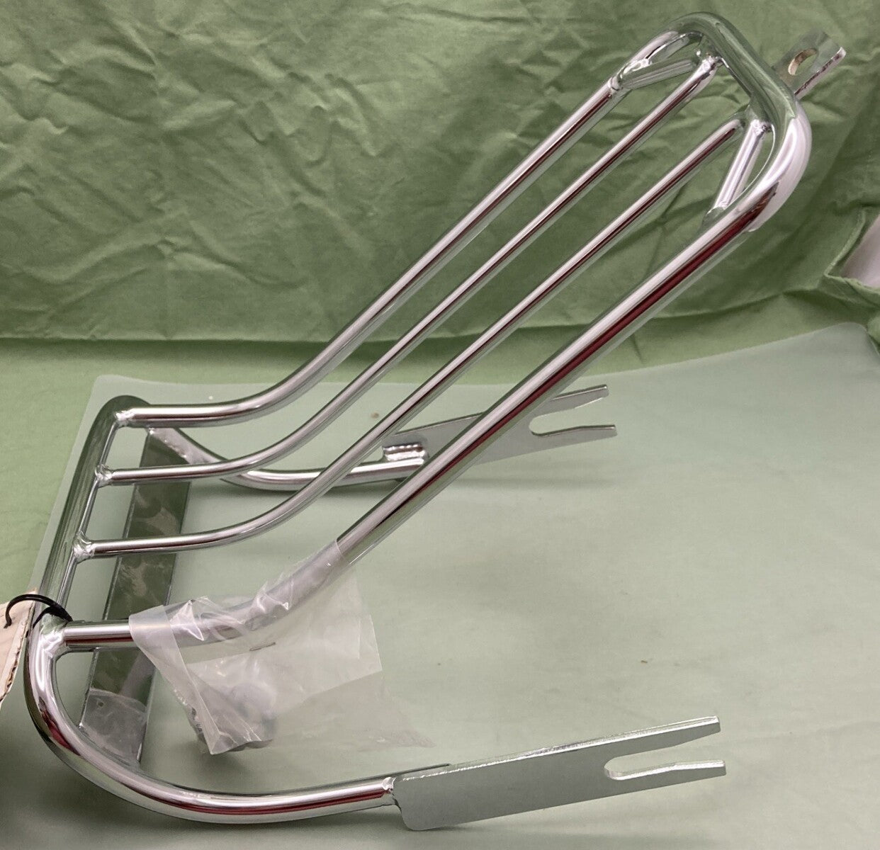 NEW GENUINE DRAG SPECIALTIES DS720012 CHROME FENDER LUGGAGE RACK