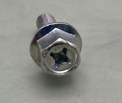 NEW GENUINE E-TON 650242 FLANGE BOLT (M6X18)