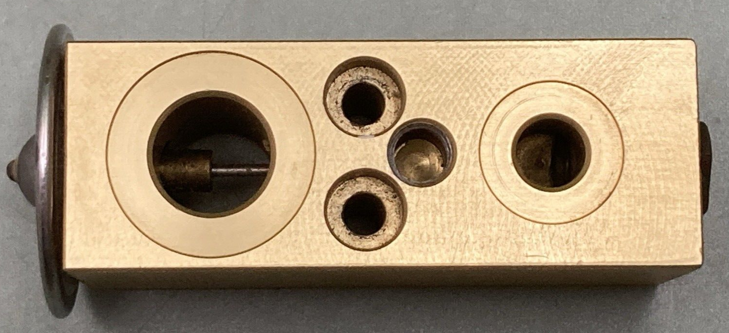 NEW REPLACES EATON 929-609N A/C EXPANSION VALVE BLOCK