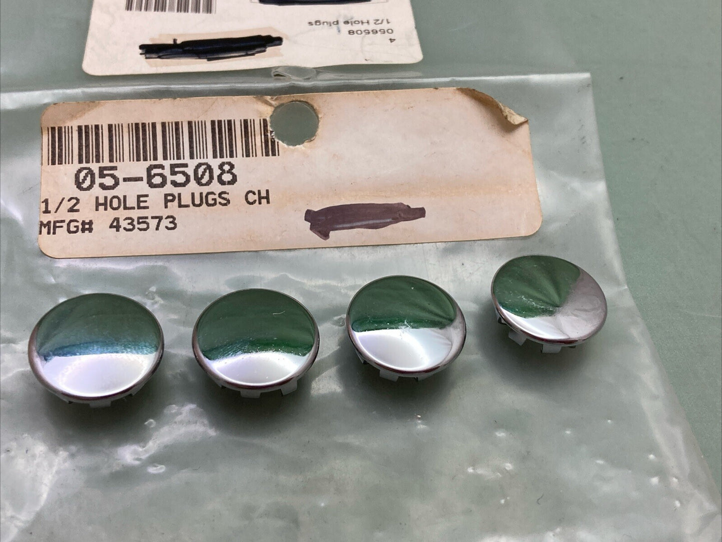 QTY 4 NEW 05-6508 1/2" HOLE PLUGS CH 43573