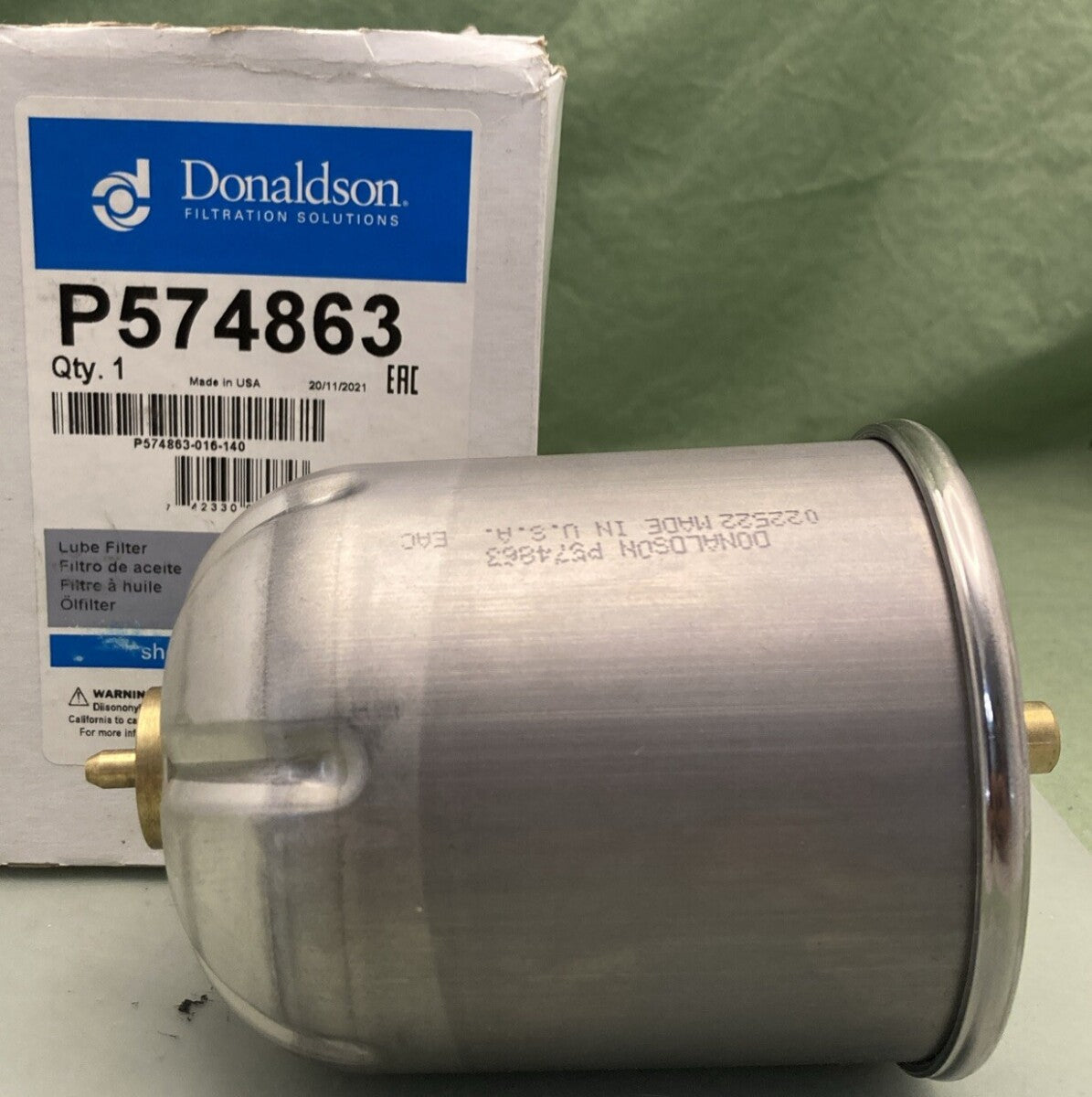 NEW GENUINE DONALDSON P574863 LUBE FILTER CARTRIDGE