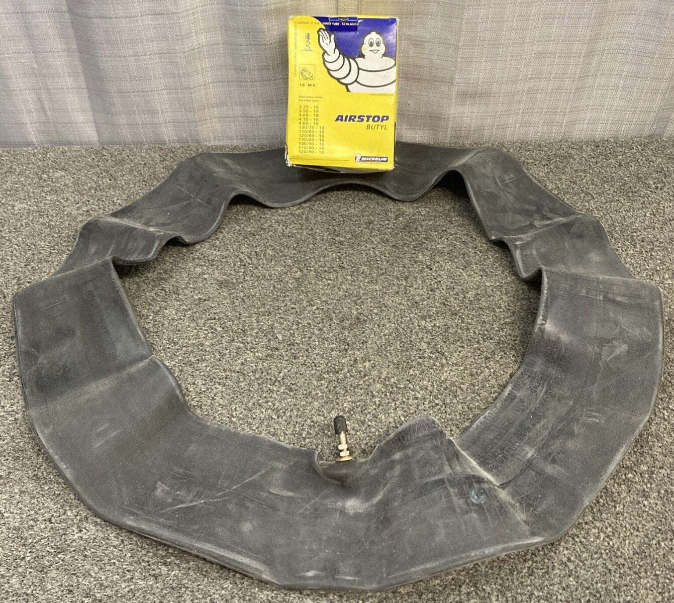 NEW GENUINE MICHELIN 03500433 STANDARD TUBE WITH TR-4 CENTER METAL VALVE STEM