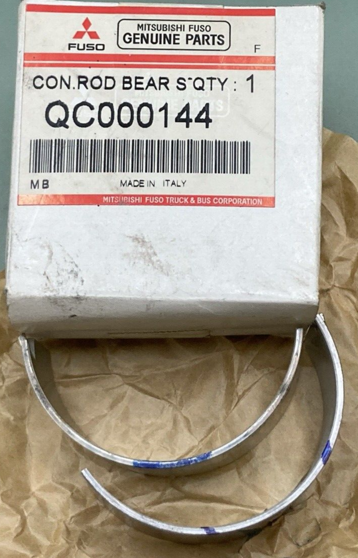 NEW GENUINE MITSUBISHI FUSO QC000144 CONNECTING ROD BEARING SET