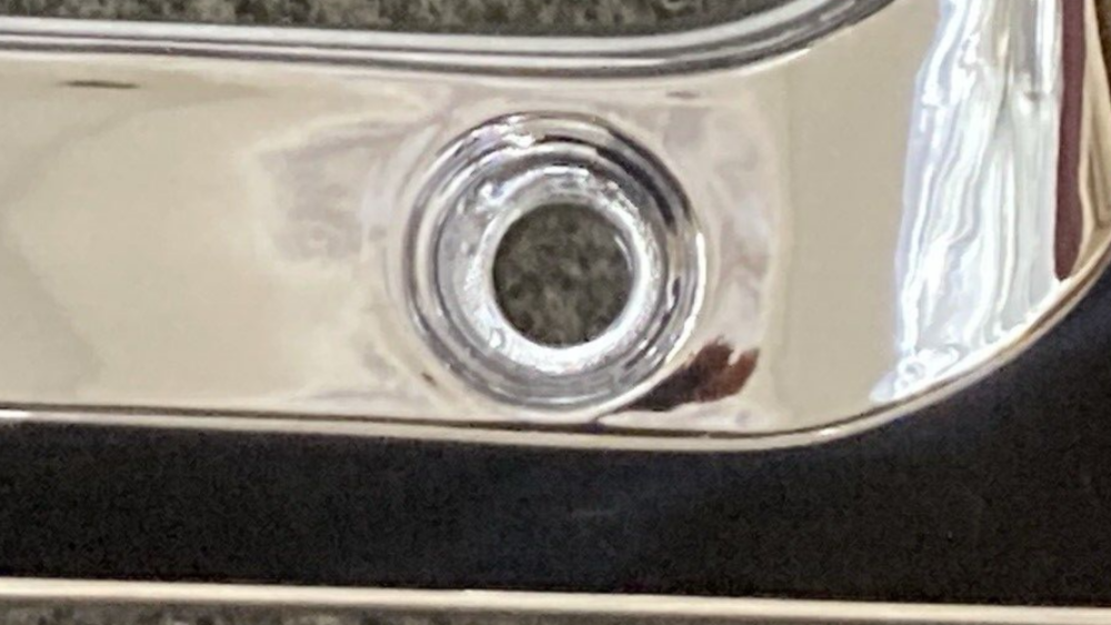 NEW VANDER HAAG'S S-19773 HEADLIGHT SIGNAL LAMP BEZEL RIGHT FRONT AMBER