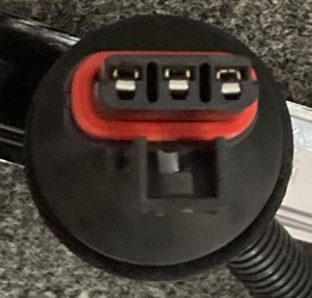 NEW VANDER HAAG'S S-19773 HEADLIGHT SIGNAL LAMP BEZEL RIGHT FRONT AMBER