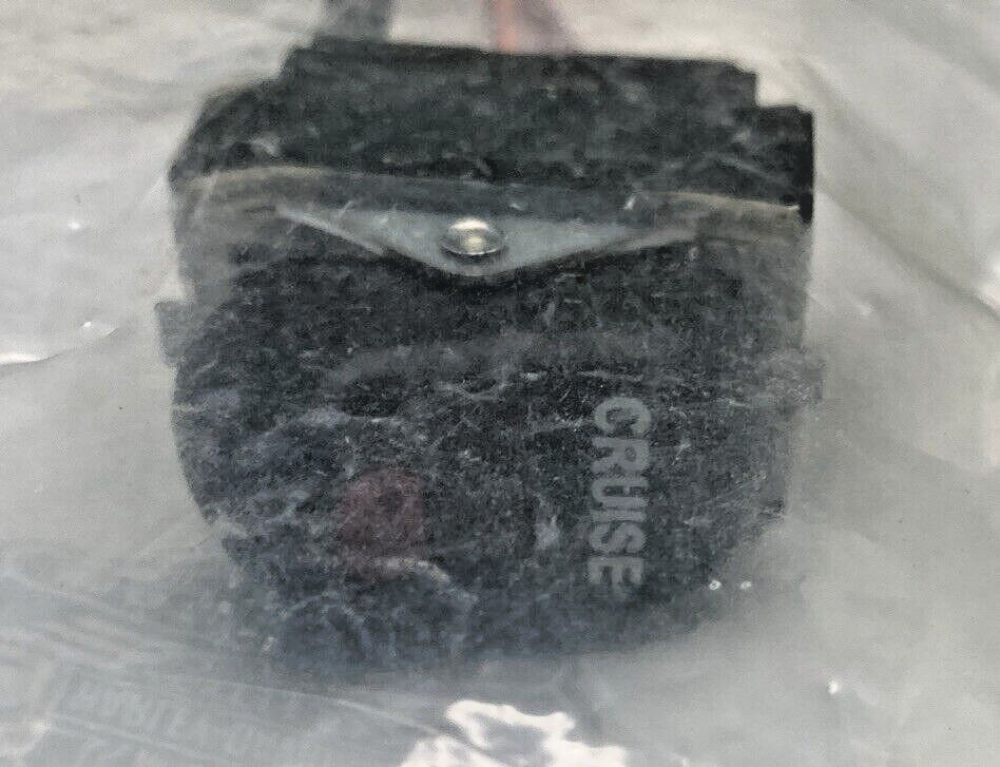 NEW GENUINE HARLEY-DAVIDSON 71513-98 CRUISE CONTROL SWITCH