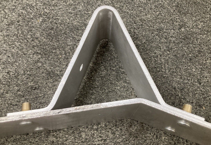 NEW GENUINE FREIGHTLINER A22-33062-006 BRACKET STEP SUPPORT