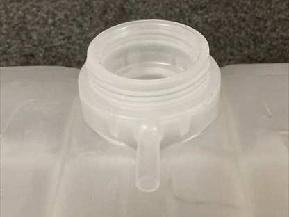 NEW GENUINE FREIGHTLINER 05-23045-002 COOLANT RESERVOIR SURGE TANK