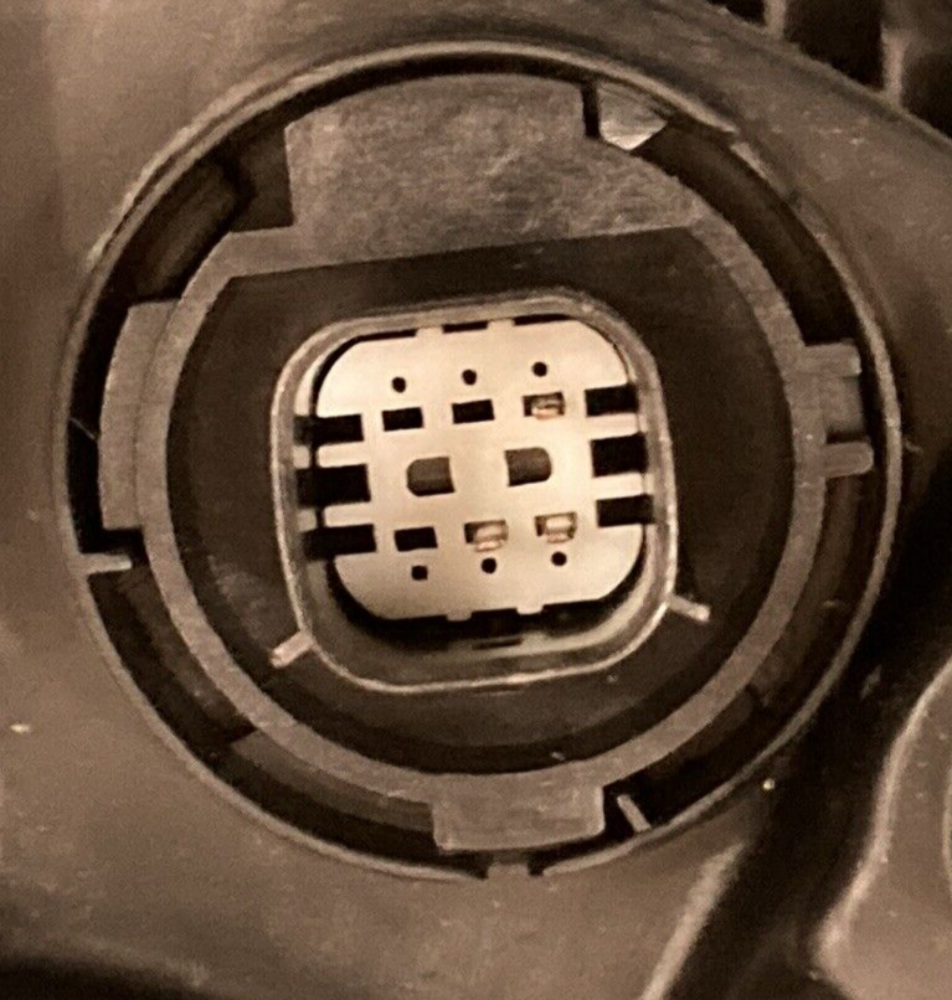 NEW DEPO 333-11AER-AC HEADLIGHT ASSEMBLY RIGHT HALOGEN