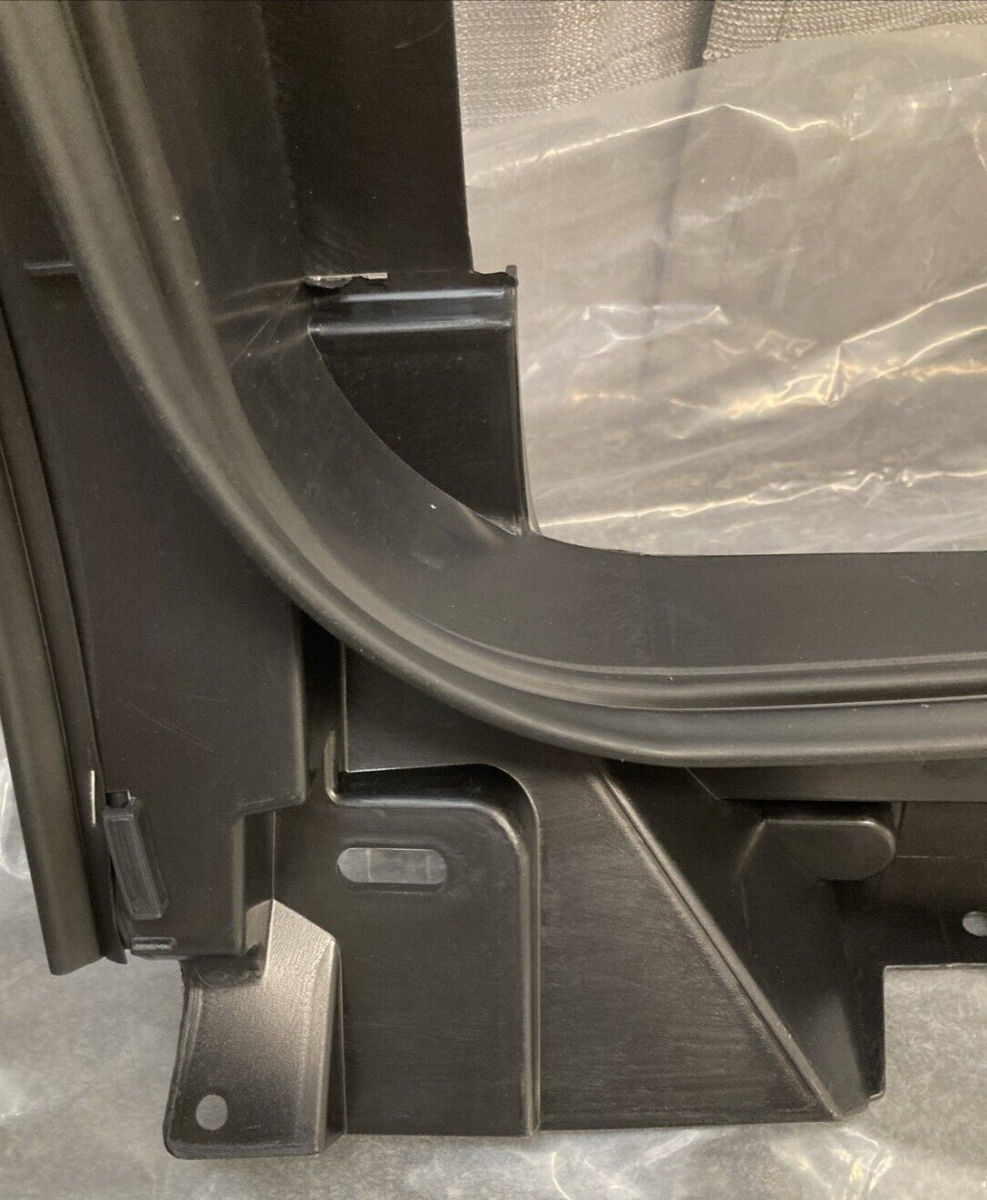 NEW AUTOPOWER CVS60045-2Q1 GRILLE AIR DEFLECTOR STANDARD RADIATOR SUPPORT SEAL