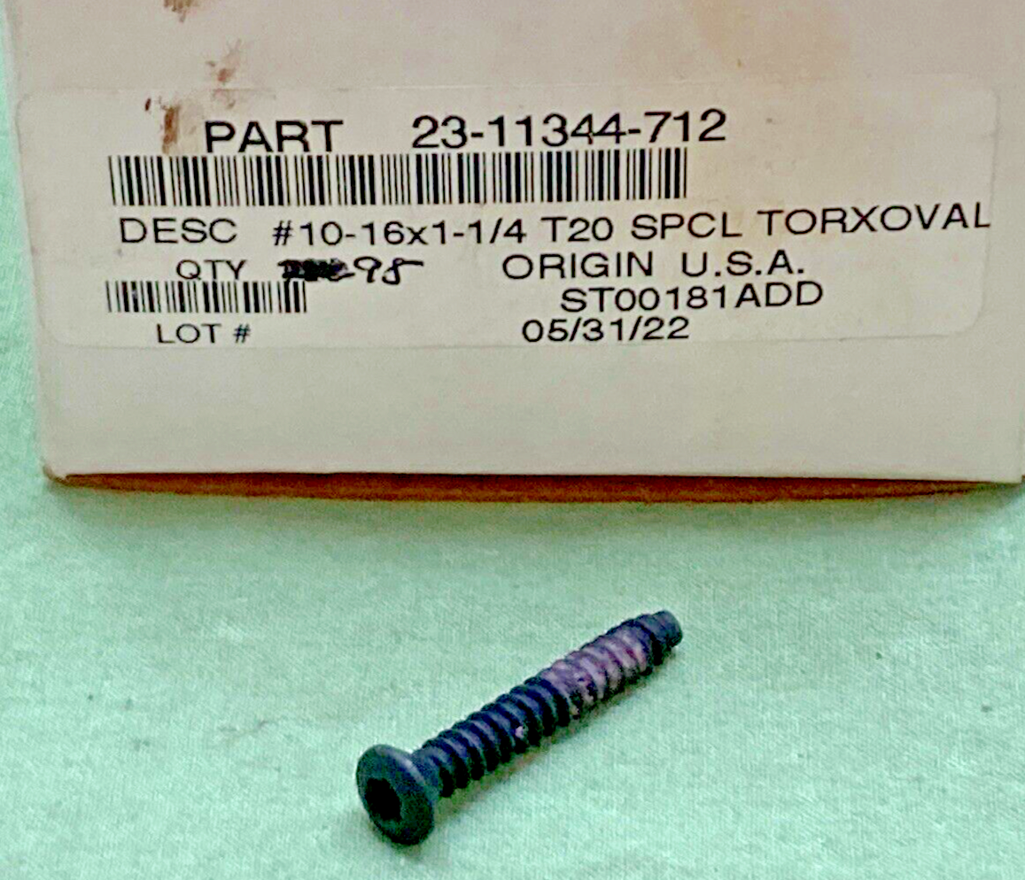 QTY 98 NEW GENUINE FREIGHTLINER 23-11344-712 SCREW OVAL HEAD LOCKING 10B #10