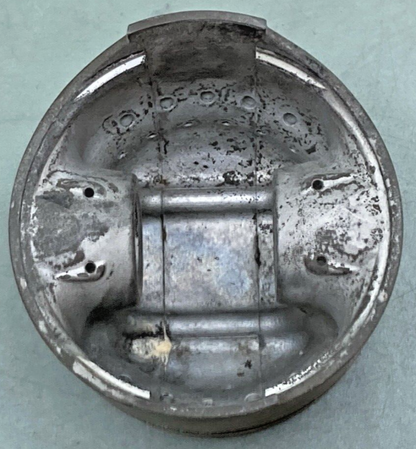 NEW GENUINE YAMAHA 371-11631-04-96 PISTON