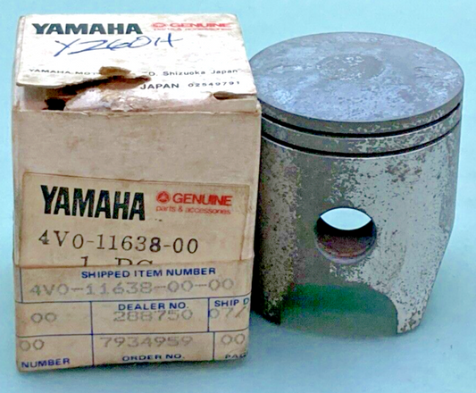 NEW GENUINE YAMAHA 4V0-11638-00 PISTON O/S