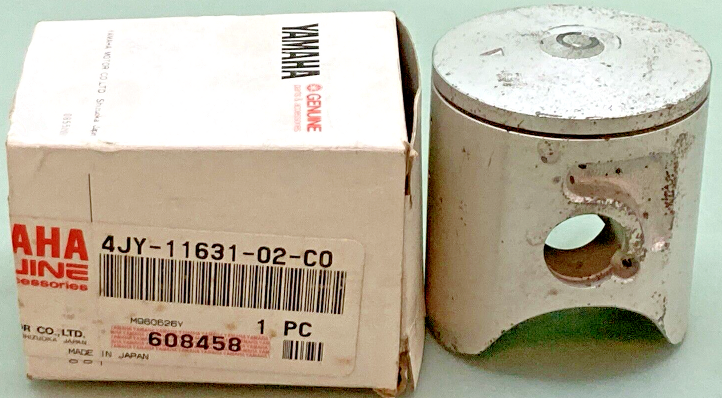 NEW GENUINE YAMAHA 4JY-11631-02-C0 PISTON STD