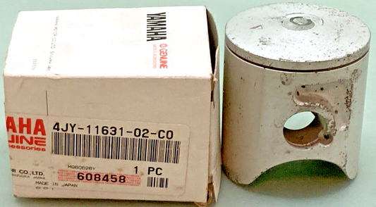NEW GENUINE YAMAHA 4JY-11631-02-C0 PISTON STD