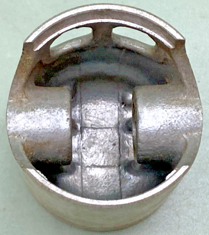 NEW GENUINE YAMAHA 437-11635-01 PISTON 0.25 O/S