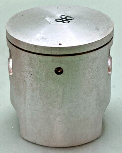 NEW GENUINE YAMAHA 430-11631-01-98 PISTON 2nd O/S