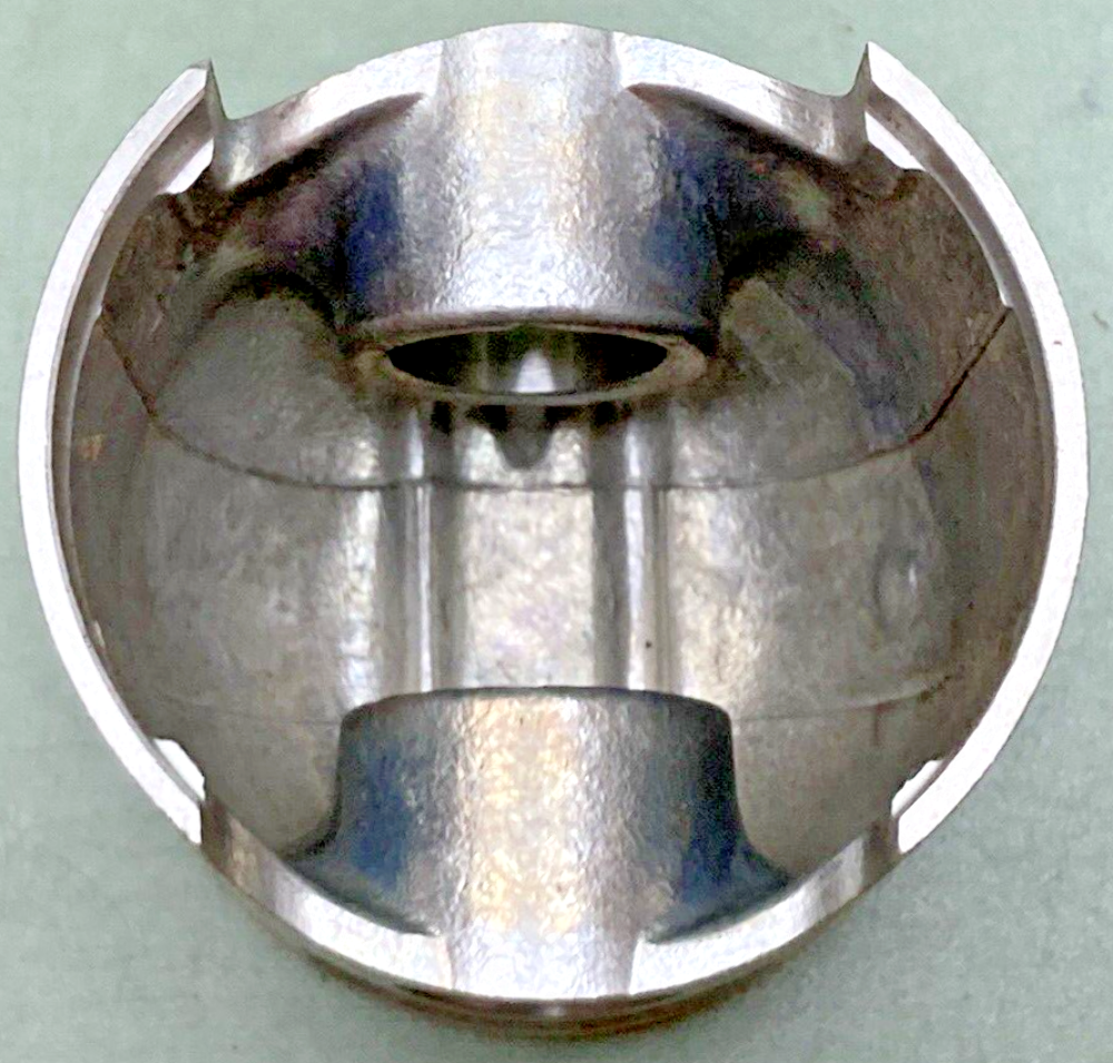 NEW GENUINE YAMAHA 430-11631-01-98 PISTON 2nd O/S