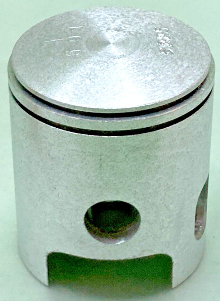 NEW GENUINE YAMAHA 397-11635-00 PISTON 0.25 O/S