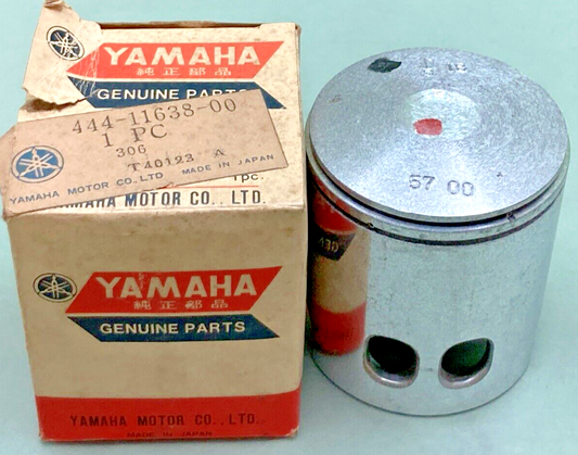 NEW GENUINE YAMAHA 444-11638-00 PISTON 1.00 O/S