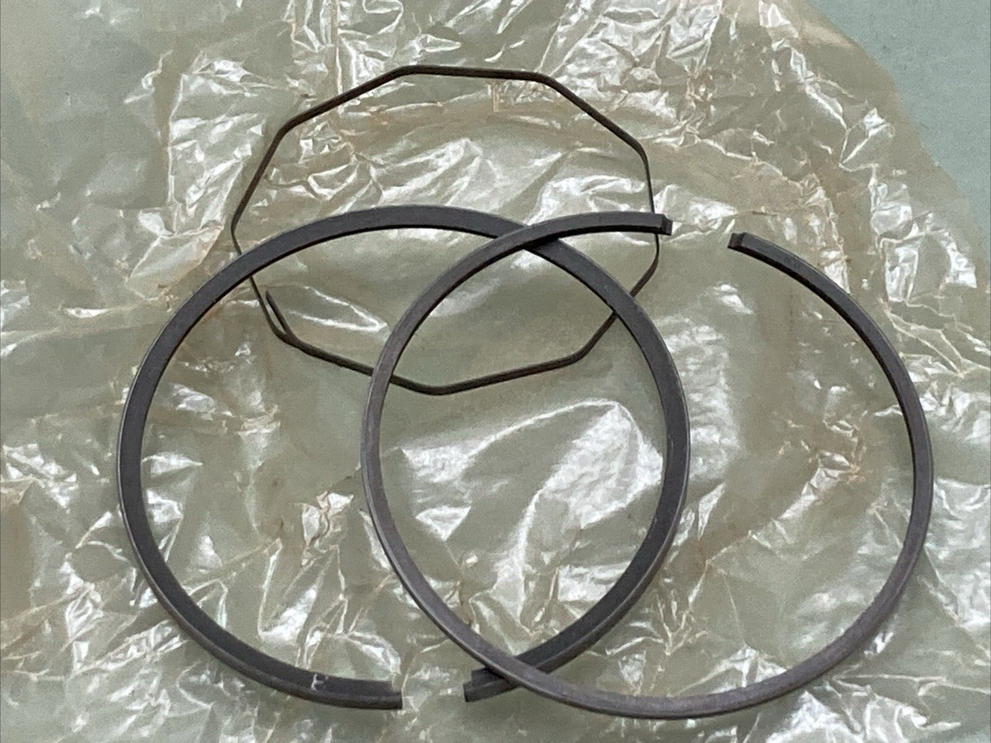 NEW GENUINE YAMAHA 444-11610-20 PISTON RING SET 0.75